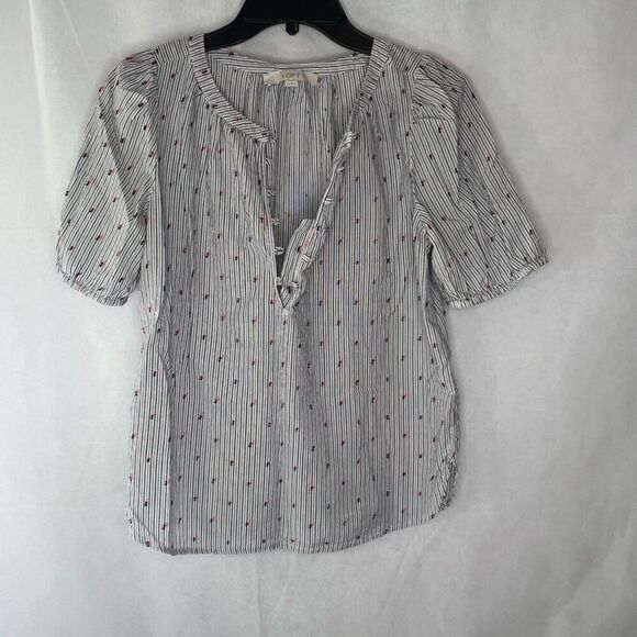 LOFT Short Sleeve Vneck Striped & Tufted 1/2 Button Front Blouse Size XS - Picture 5 of 7